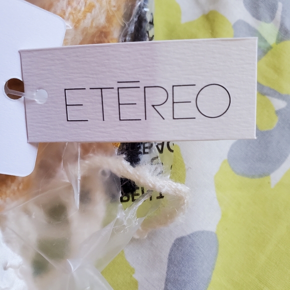 NWT Etereo Boucle Check Scarf - Picture 6 of 7